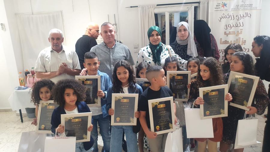 جاليري زركشي سخنين يستضيف معرض همس الألوان وأحلام أكتوبر للفنانة كفاح حماد وطلابها المتدربين